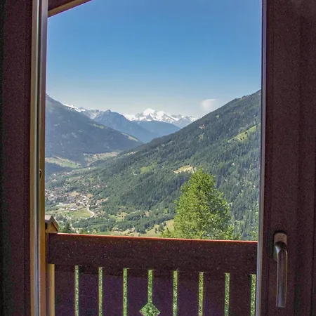 Charis Chalet